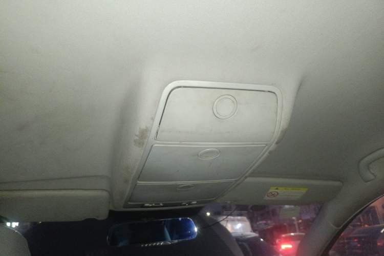 Used Volkswagen Touran 2013 1.4T Manual Fashion Edition 5 Seats Headliner