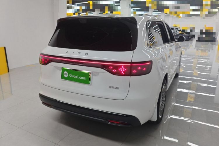 Used Hima AITO M8 2025 Extended-Range Ultra Version 53.4 kWh 6-Seater Edition
