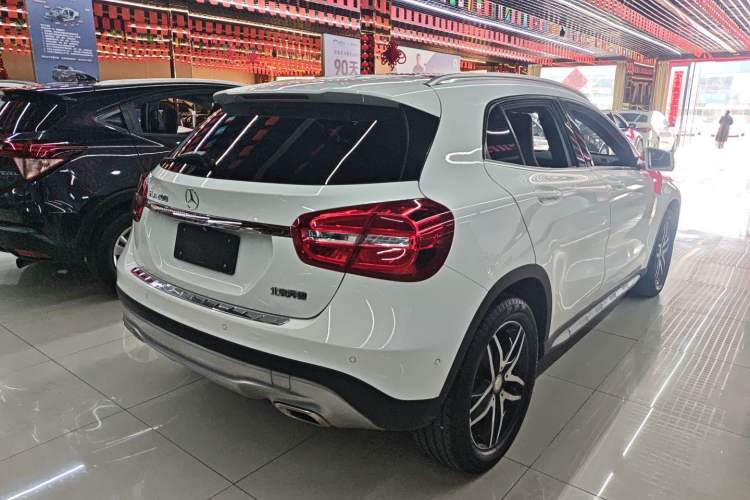 Used Mercedes-Benz GLA 2016 GLA 200 Fashion Model
