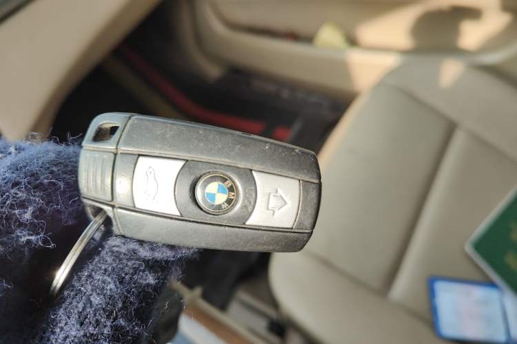 Used BMW X5 2011 xDrive35i Luxury Model
