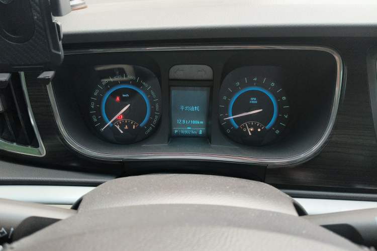 Used Buick GL8 2013 3.0L GT Luxury Business Haoya Edition Instrument Cluster