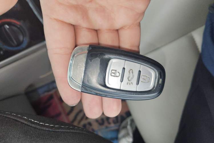 Used Mazda 6 2011 2.0L Automatic Fashion Edition Vehicle Key