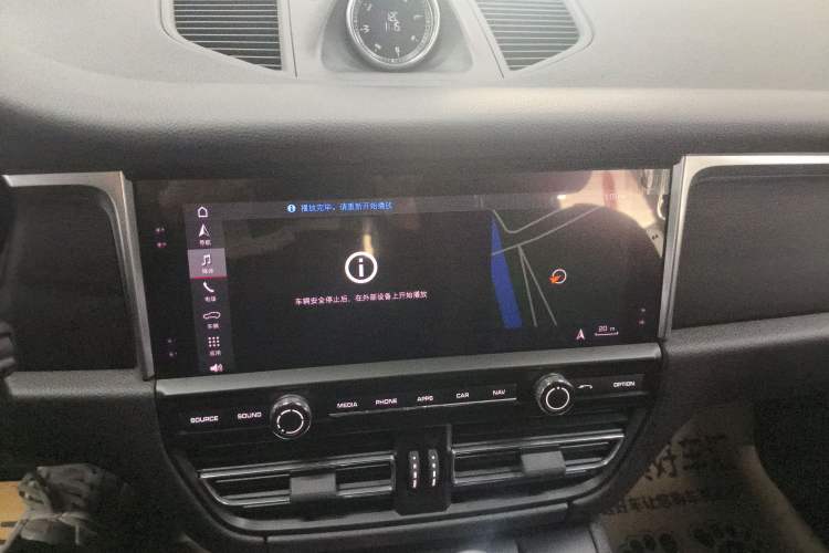 Used Porsche Macan 2021 Macan 2.0T
