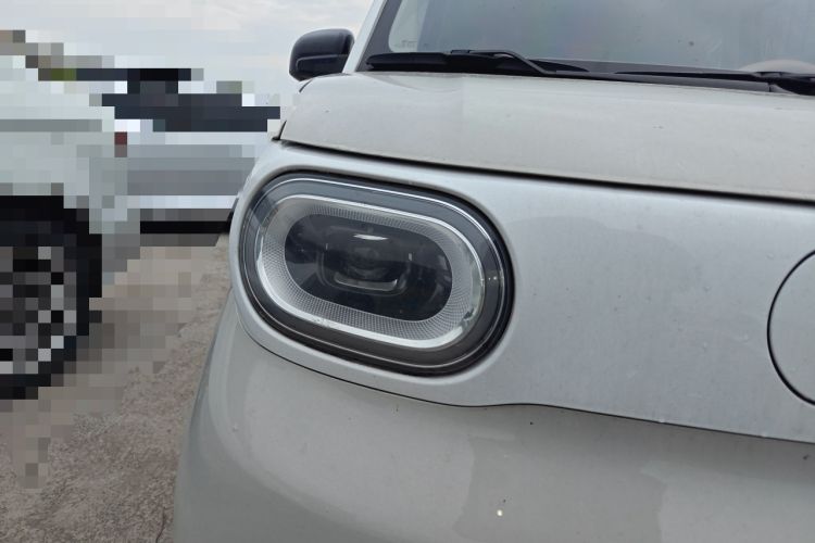 Used Wuling Hongguang MINIEV 2024 3rd Generation 215km Advanced Version Right Front Headlight