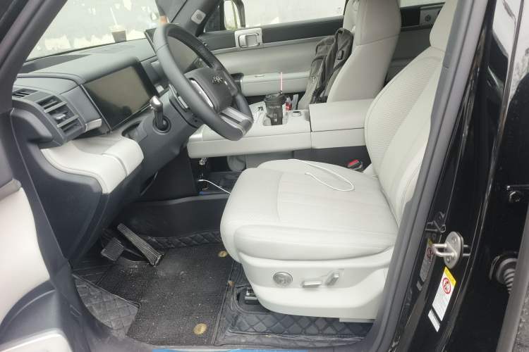 Used Formula Leopard Tai 7 2025 Model 190 km Four-Wheel Drive Ultra Edition
