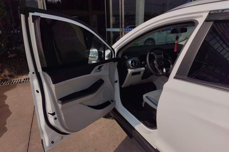 Used BYD Yuan Pro 2023 320KM Luxury Version