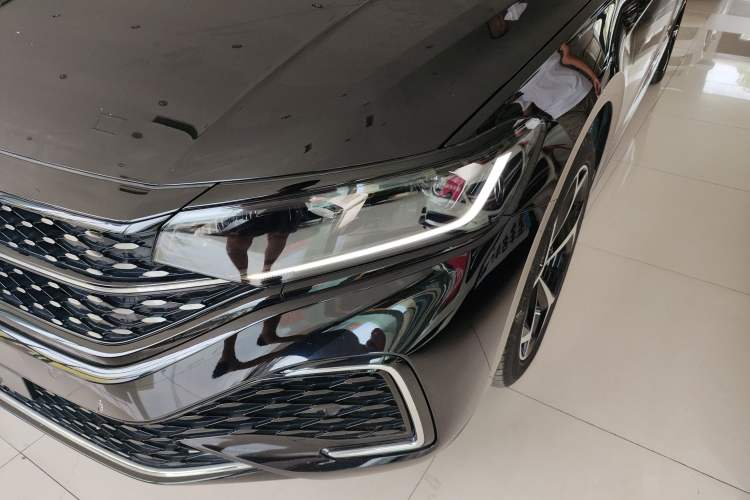 Used Volkswagen Passat 2023 Revised 330TSI Starry Elite Edition