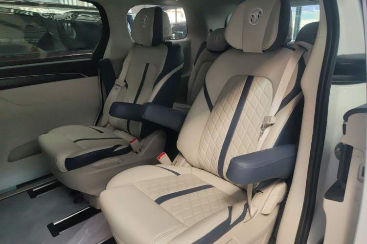 Used Buick GL8 2023 ES Lu Zun Comfort Model