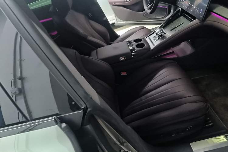 Used Denza Z9GT 2024 1100 Four-Wheel Drive Ultra Version