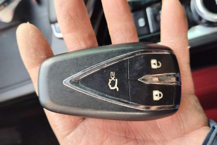 Used CHANGAN UNI-T 2020 1.5T Prestige Version
