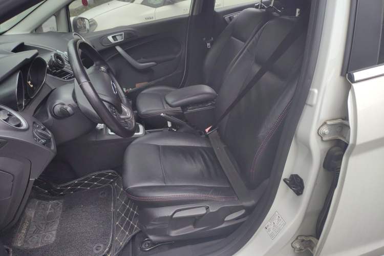 Used Ford Fiesta 2013 Hatchback 1.5L Automatic Fashion Edition