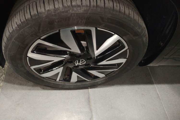 Used Volkswagen Tayron 2024 330TSI Two-Wheel Drive R-Line High-Energy Version Exterior 4