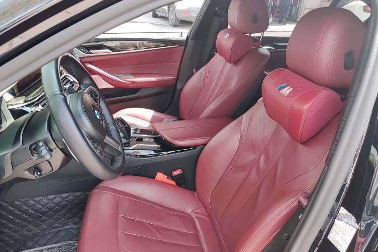 Used BMW 5 Series 2019 530Li Luxury Edition M Sport Package Left Front Seat