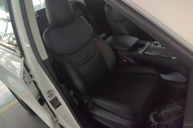 Used Ford Equator Sport 2023 EcoBoost 170 Elite Model