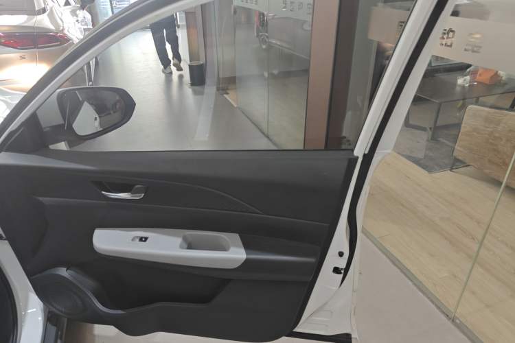 Used Dongfeng Aeolus E70 2023 PRO Smart Drive Edition