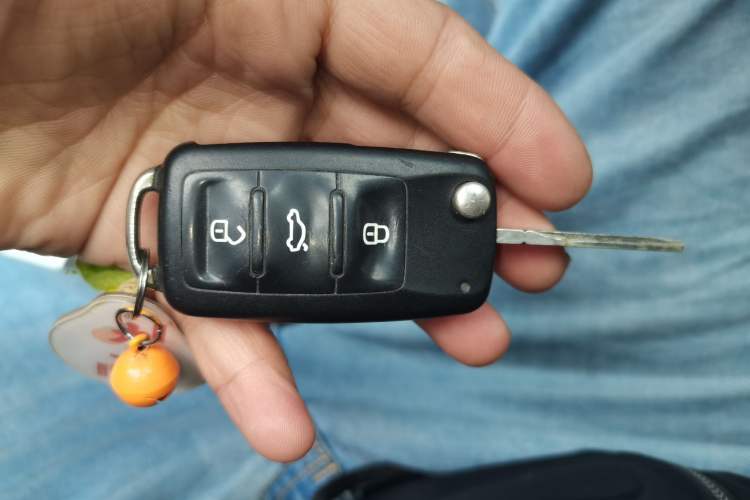 Used Volkswagen Bora 2013 1.6L Automatic Fashion Model