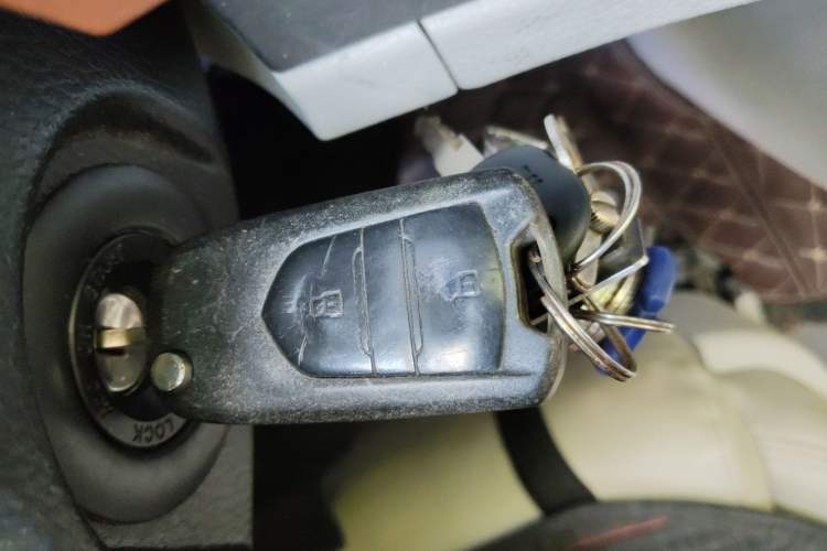 Used SAIC MAXUS G10 2016 2.0T Automatic Fashion Edition
