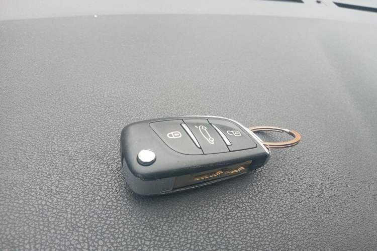 Used DS 5LS 2015 1.6T Elegant Edition THP160
