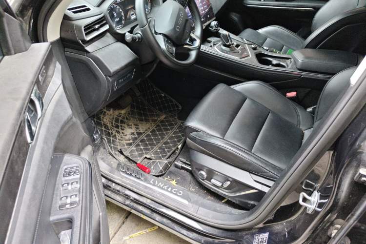 Used Lynk & Co 01 2021 2.0TD Two-Wheel-Drive Pro Trim
