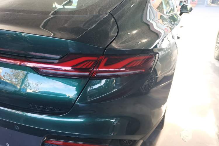 Used MG 7 2023 1.5T DCT Elegant & Graceful Edition
