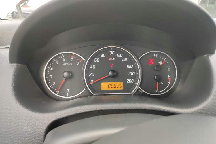 Used Suzuki Swift 2013 1.3L Manual Value Edition