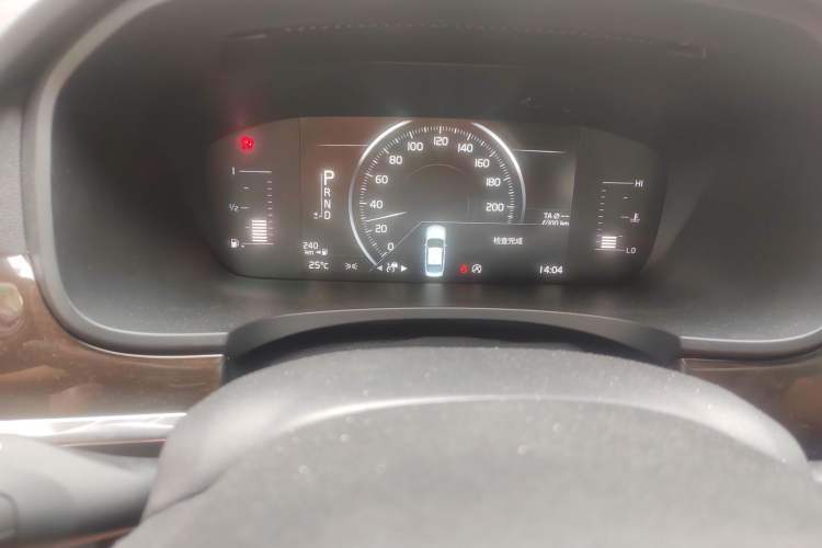 Used Volvo S90 2018 T4 Zhiyuan Edition
