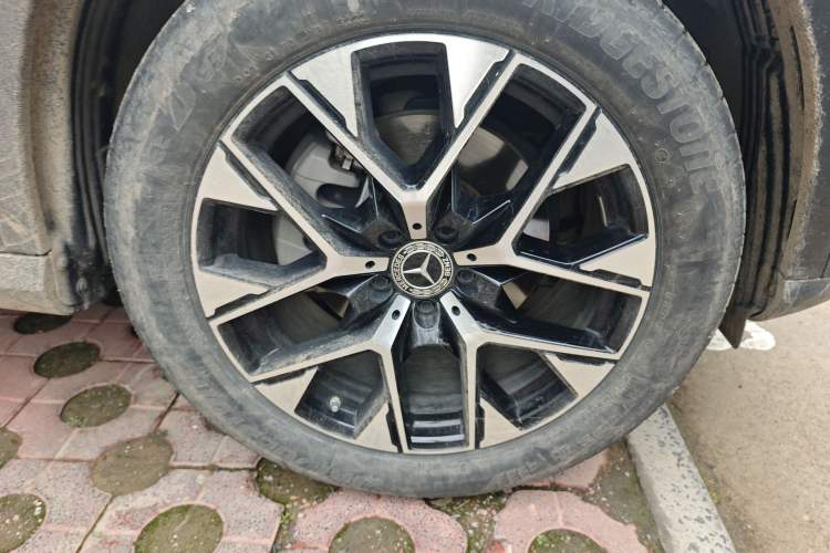 Used Mercedes-Benz GLC 2023 GLC 260 L 4MATIC Dynamic Edition 5-seater