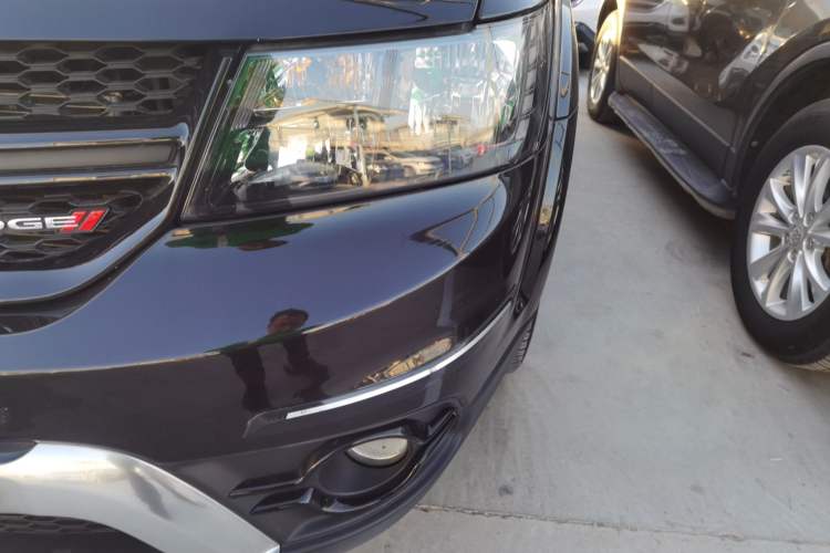 Used Dodge Journey 2016 2.4L Two-Wheel-Drive Touring Edition Left Front Headlight