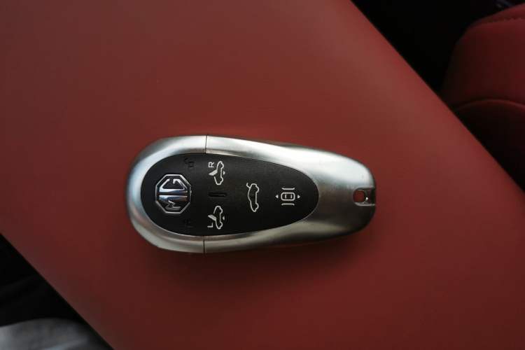 Used MG Cyberster 2024 501km Charming & Heartwarming Edition
