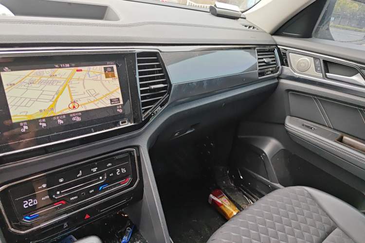 Used Volkswagen Teramont X 2020 Facelift 380TSI Four-Wheel Drive Luxury Edition Audio And AC Panel