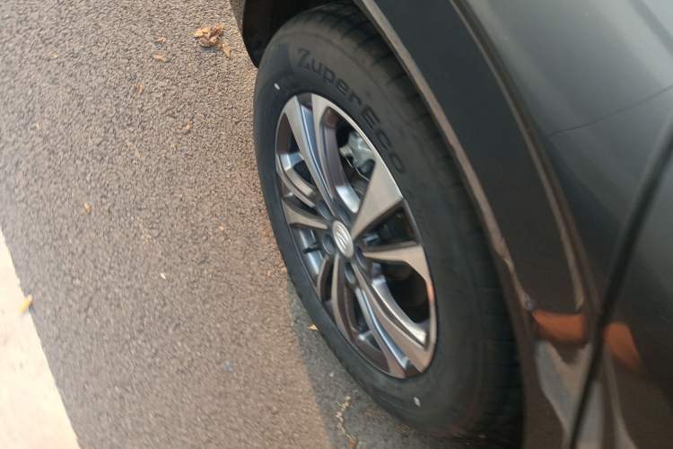 Used CHANGAN Eado 2023 Changan Edition PLUS Blue Whale NE 1.4T GDI DCT Prestige Version Exterior 5