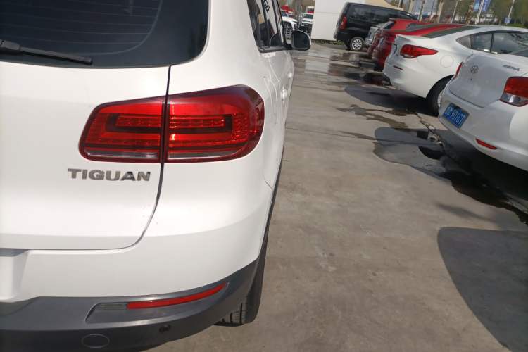 Used Volkswagen Tiguan 2016 280TSI Automatic Two-Wheel-Drive Silk Road Style Edition Right Rear Taillight