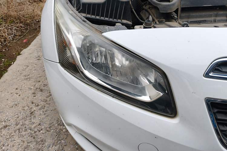 Used Chevrolet Cruze 2015 1.5L Classic SE MT