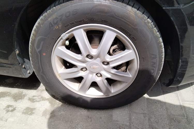 Used Chevrolet Epica 2013 1.8 SL ZhiZhen Edition MT
