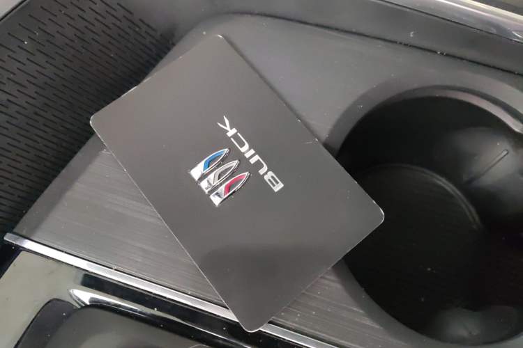 Used Buick E5 2025 Model 620KM Prestige Edition