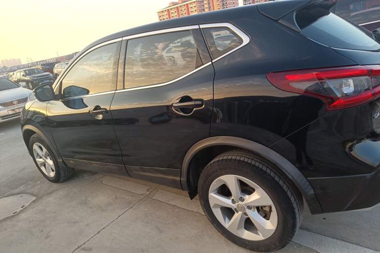 Used Nissan Qashqai 2021 2.0L CVT Smart Enjoyment Version