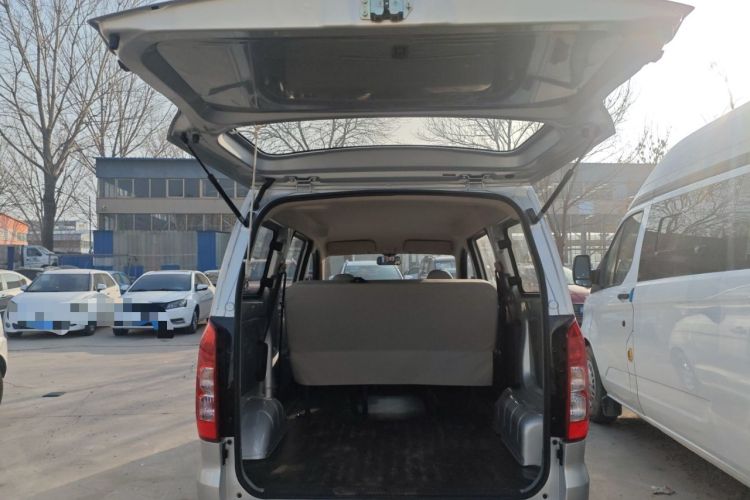 Used Wuling Hongguang V 2022 1.5L Jingqu Edition Electric-Assist LAR