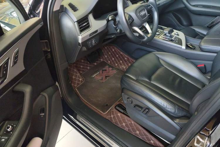 Used Audi Q7 2019 45 TFSI Comfort Model