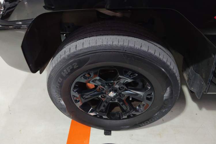 Used Tank 400 New Energy 2024 Hi4-T Off-Road Edition Left Front Wheel Hub