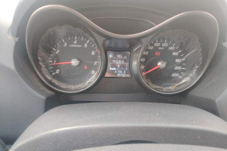 Used Haima S5 2015 1.6L Manual Luxury Model with Sunroof Instrument Cluster