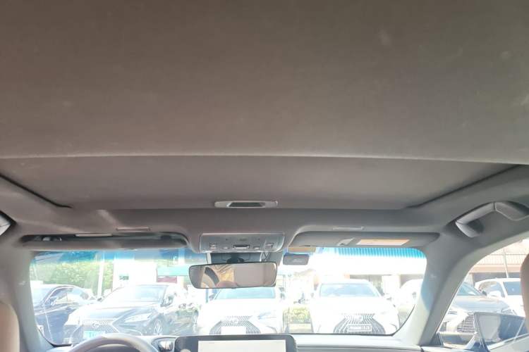 Used Lexus ES 2022 300h Excellence Edition