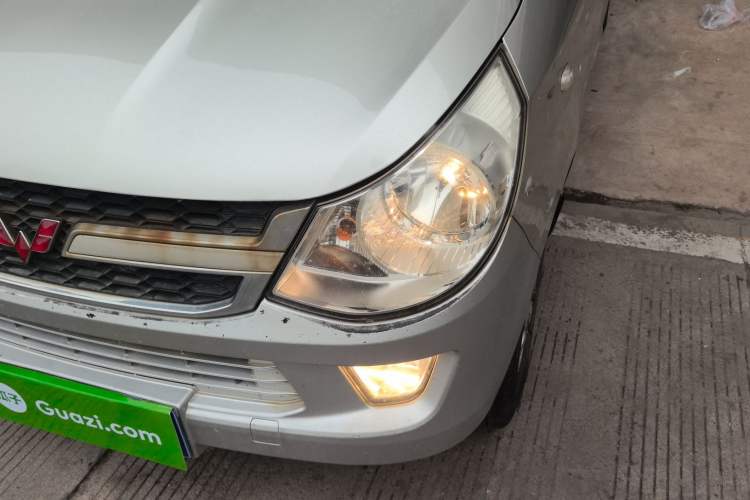 Used Wuling Zhiguang 2015 1.2L S Standard Model LSI