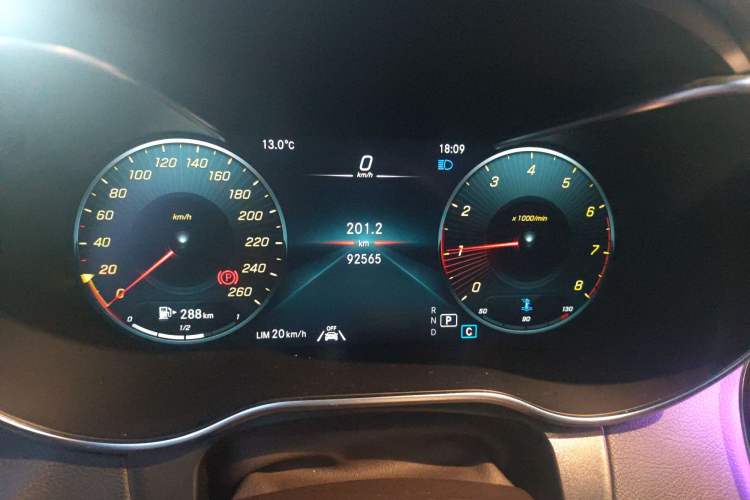 Used Mercedes-Benz GLC 2020 Facelift GLC 300 L 4MATIC Dynamic Edition