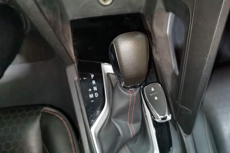 Used Chevrolet Orlando 2019 Redline 530T Automatic Enjoyment Version (5+2 Seating) China VI
