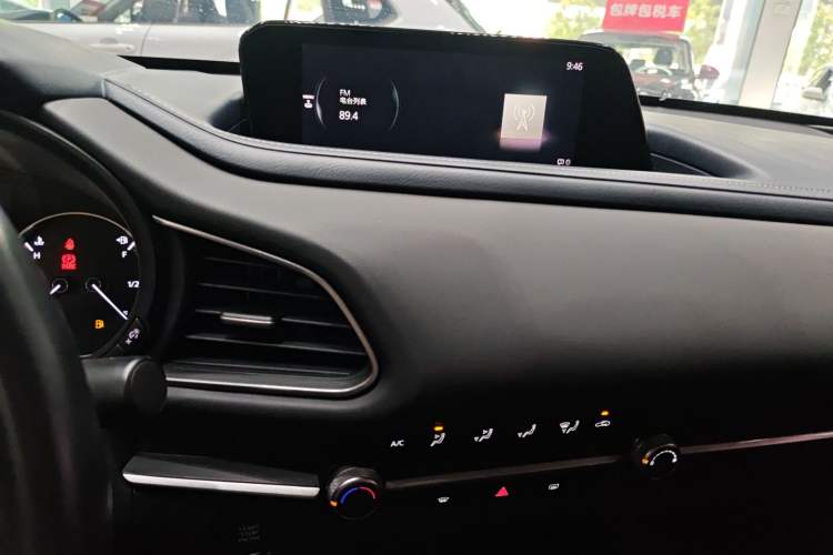 Used Mazda CX-30 2020 2.0L Automatic Zhiyue Trim Audio And AC Panel