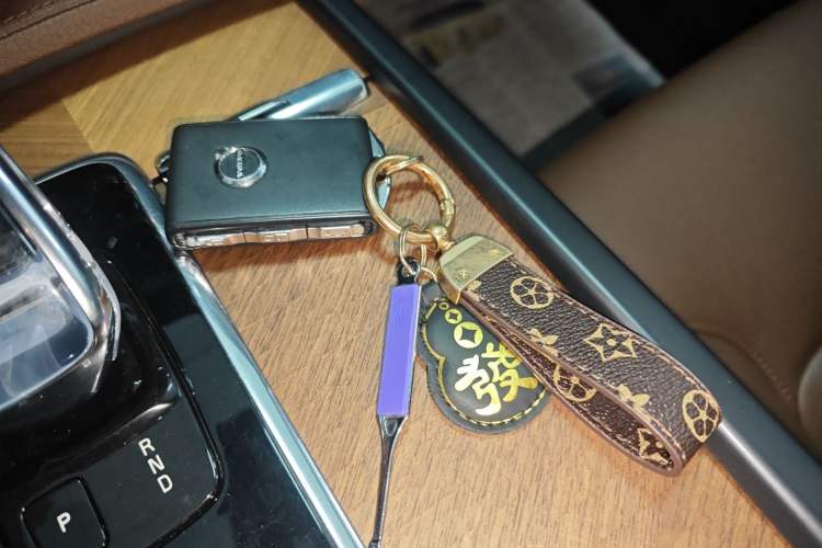 Used Volvo S90 2022 B5 Zhiyi Luxury Edition