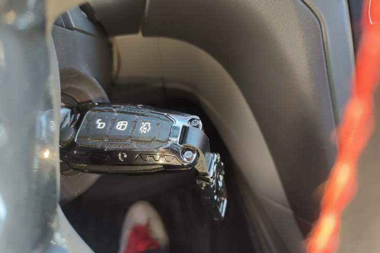 Used Ford Mondeo 2011 2.3L Fashion Edition Vehicle Key