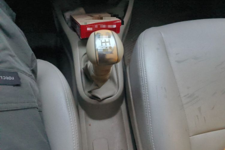 Used Nissan Livina 2013 Jingrui 1.6XL Manual Comfort Edition
