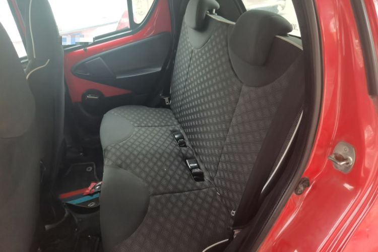 Used BYD F0 2015 1.0L Joyful Model
