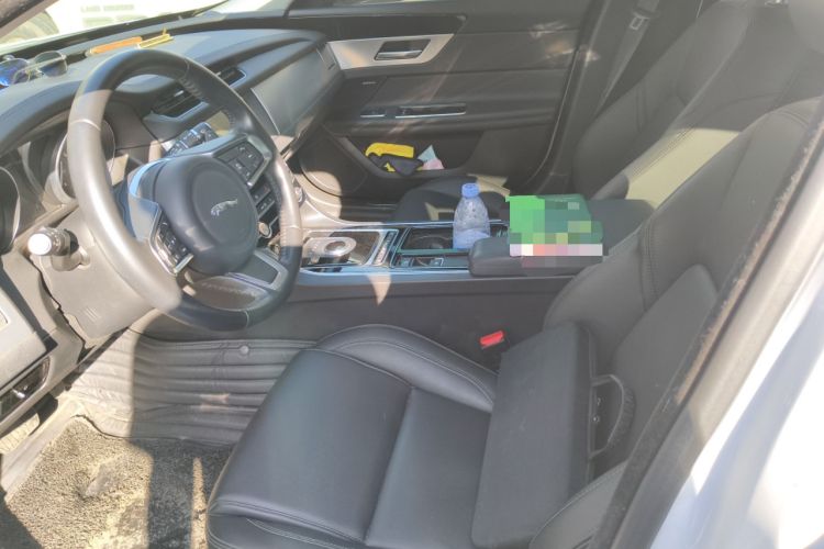 Used Jaguar XFL 2020 XFL 2.0T P200 Two-Wheel-Drive Windflower Edition Left Front Seat